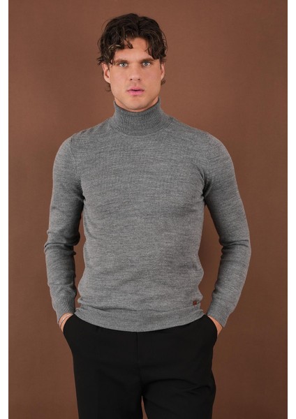 Alexandergardı Boğazlı Triko Kazak