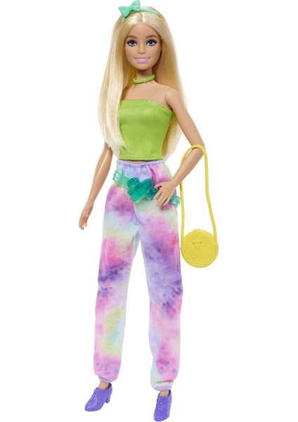 HKB07 Barbie ve Muhteşem Kıyafetleri fırsatları