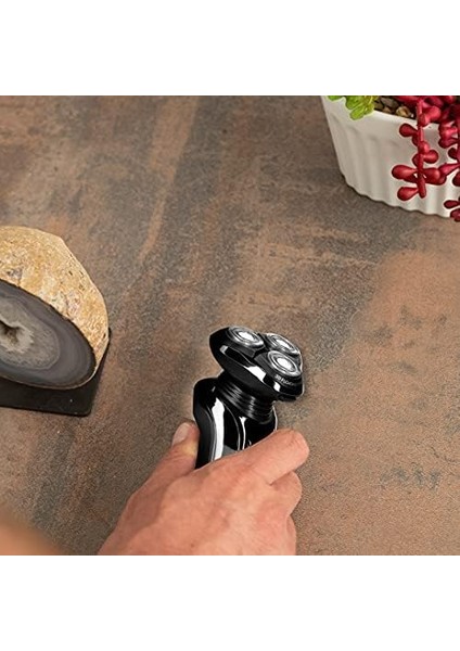 Goldmaster Loft 2in1 Esnek Oynar Başlıklı 3 Yönlü Ipx7 Islak&kuru Şarjlı Traş Makinesi fiyatları