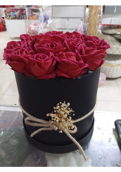 Silindir Kutuda Gerçek Görünümlü Yapay Kadife Gül Kız Isteme Buketi Düğün Nişan Nikah Çiçeği