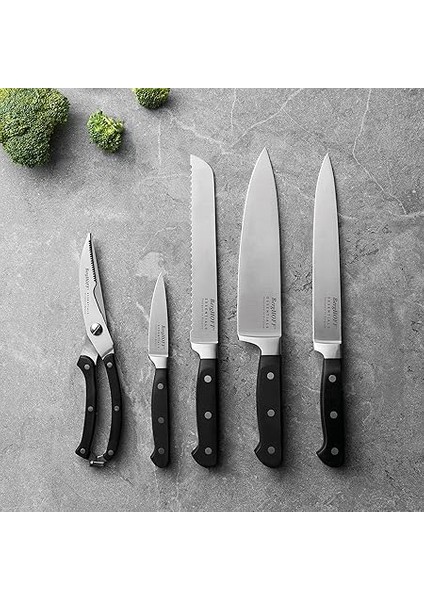 Essentials Paslanmaz Çelik Solid Ekmek Bıçağı 20 cm modelleri