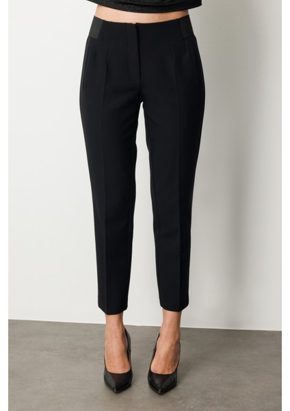 Kadın Beli Kalın Lastikli Dar Paça Pantolon 1109 Siyah modelleri