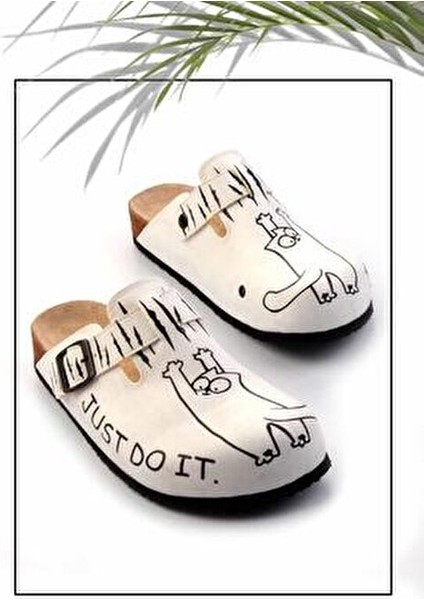 Beyaz Kadın Terlik Suni Deri Malzeme ile Günlük Kullanım için Konforlu Tasarım indirimleri