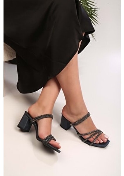 Kadın Poas Lacivert Saten Taşlı Terlik Orta Topuklu Suni Deri Tasarım indirimleri