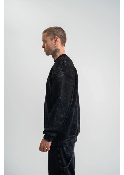 Unisex Bisiklet Yaka Özel Pis Dikişli Yıkamalı Sweatshirt - Siyah fiyatları