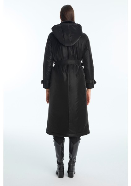 Kürk Yaka Cep Detaylı Kemerli Mont