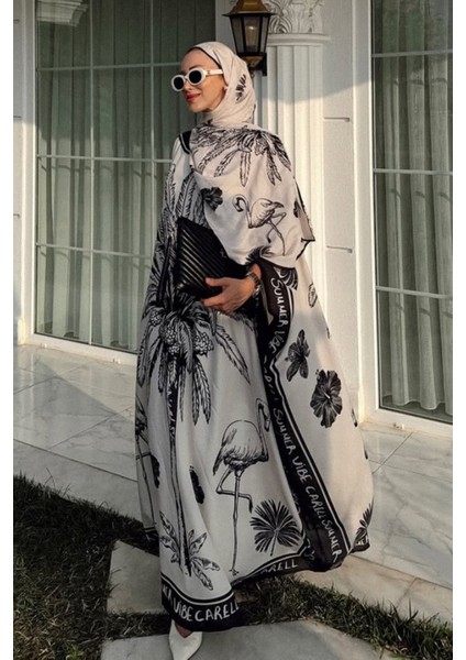 Seda Aydın'ın Tercihi Noir Floş Kaftan Krem