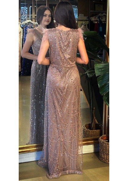 Bakır V Yaka Kalın Askı Tuy Detaylı Düz Kesim Pullu Boncuklu Uzun Abiye Elbise 11052-04 indirimleri