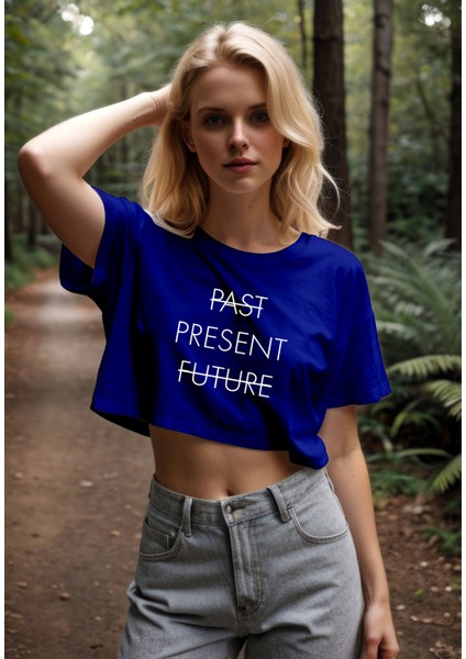 Past Present Future Crop Tişört - Mavi fiyatları