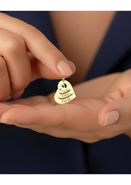 Üçlü Isimli Ayak Izi Kalpler 14 Ayar Altın Kolye Ucu fiyatları