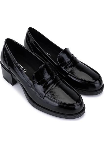 Kadın Hakiki Deri Siyah Rugan Makosen Ayakkabı 488 3632 Bn Ayk SK25-26 Sıyah Krsk Rgn fiyatları