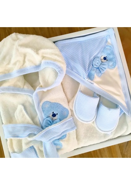 Papyonlu Ayıcık Erkek Bebek Mavi %100 Pamuklu Bornoz Takımı 0-3 Yaş BBK1108 fırsatları