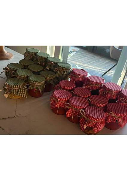 50 Adet Kırmızı ve Yeşil Puantiyeli Kırmızı Kavanoz Kapağı Kumaşı (Örtüsü) ve Boncuklu Bağlama Ipi