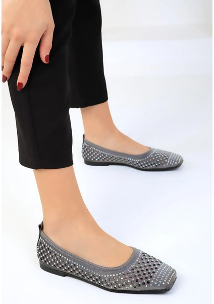 Plati?n Kadin Babet MC2024 modelleri