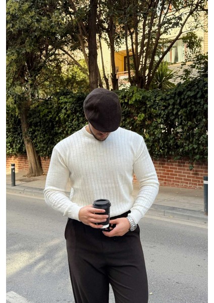 Fella Erkek Fitilli Triko Bisiklet Yaka Regular Fit Kazak fiyatları