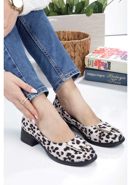 Kadın Topuklu Leopar Desenli Kare Tokalı Babet