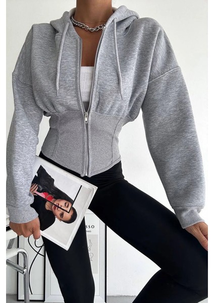 Kadın Siyah Fermuarlı Hoodie Sweat – Minimal Sokak Ruhuyla fiyatları