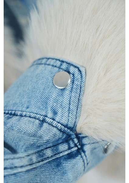 Kadın Kürk Detaylı Kemerli Denim Ceket fırsatları