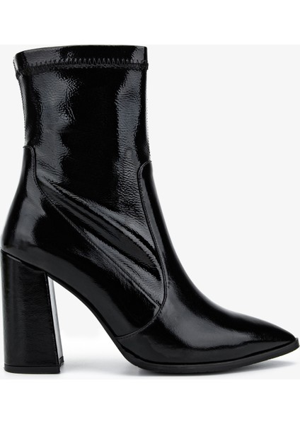 Kadın Deri & Suni Siyah Rugan Topuklu Bot 33 3333 Bn Bot SK25-26 Sıyah Rugan