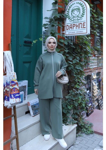 Cepli Fermuarlı Oysho Takım