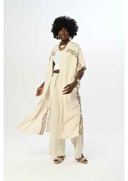 Kadın Kolları ve Yanı Nakış Işlemeli Natur Renk Kimono-Elbise modelleri