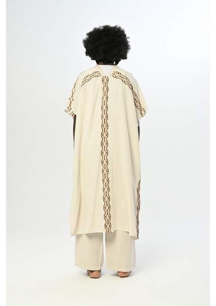 Kadın Kolları ve Yanı Nakış Işlemeli Natur Renk Kimono-Elbise