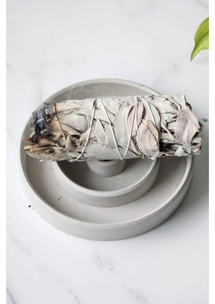 Gri Dairesel Şamdan Dekoratif Beton modelleri