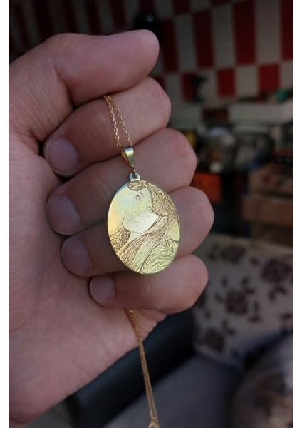 925 Ayar Gümüş 24 Ayar Altın Kaplama Resimli Plaka Kolye