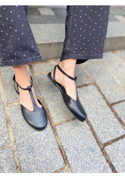 Roselie Kadın Ayakkabı Yuvarlak Burun Arkası Açık Model Büyük Numara