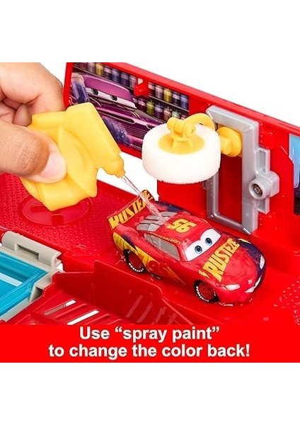 Disney Pixar Arabalar Cars Mack Tır, Renk Değişimi Eğlencesi Oyun Seti indirimleri