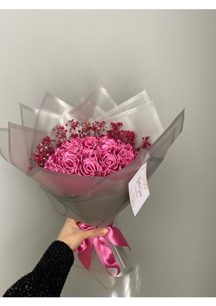 20'li Koyu Pembe Cipsolu Solmayan Saten Gül Buketi, Sevgiliye, Anneye Hediye fırsatları