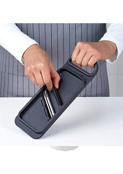 Paslanmaz Çelik Mandolin, Siyah fırsatları