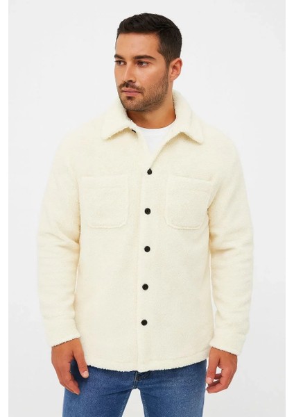 Erkek Pelüş Polar Hırka Gömlek – Yakalı, Ilik Düğmeli, Göğüs Cepli, Yumuşak Dokulu Kışlık Regular Fit Rahat Günlük Model - Beyaz