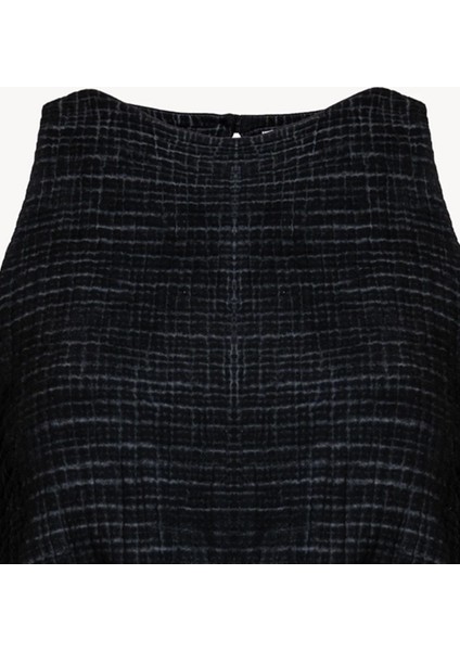 Crinkle Siyah Kolsuz Üst fırsatları