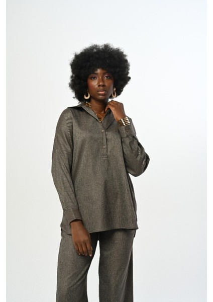 Kadın Düz Renk Yakası Detaylı Oversize Kesim Gömlek