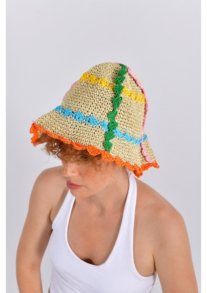 Tuttu Fruttili Örgü Şapka