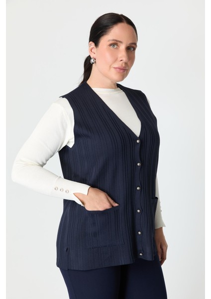 Büyük Beden Cep Detaylı Triko Yelek-Lacı fırsatları