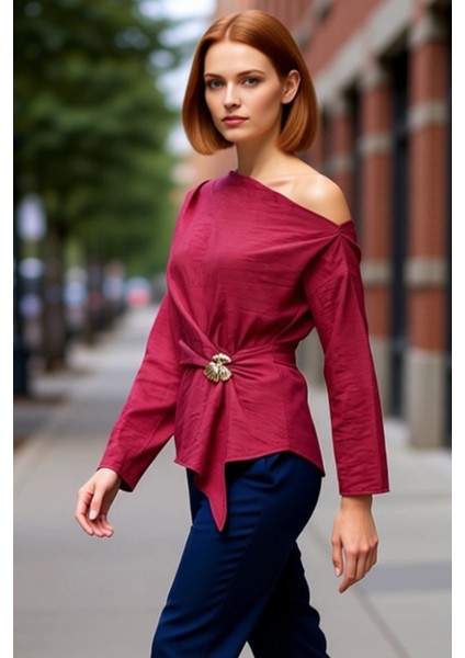 Kadın Düşük Omuzlu Aksesuar Detaylı Dokuma Bluz Kaliteli Şık Rahat Modern Zarif Günlük