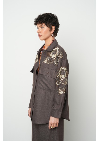 Kadın Nakış Işlemeli ve Boncuk Işlemeli Düz Renk Ceket modelleri