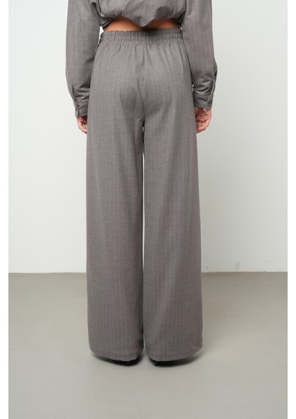 Kadın Bol Paça Beli Lastikli Çizgili Desenli Pantolon indirimleri