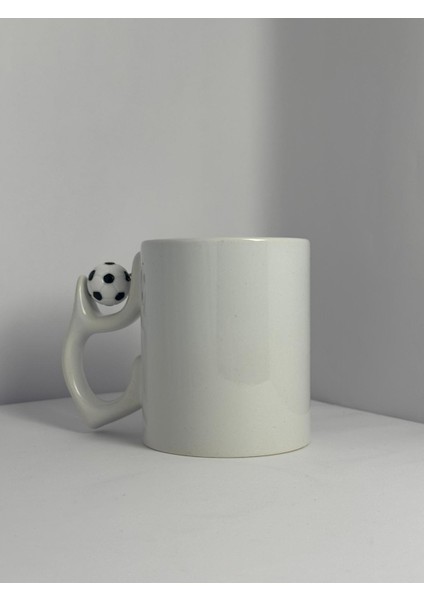 Futboltopu Kulplu Özel Tasarımlı Porselen Bardak | Yelkovanstudio fiyatları