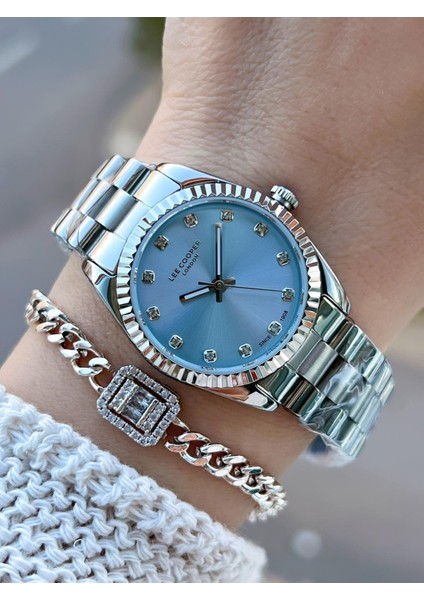 Çelik Kordonlu 3 Atm Suya Dayanıklı 2 Yıl Garantili Kadın Kol Saati BC.08212.300