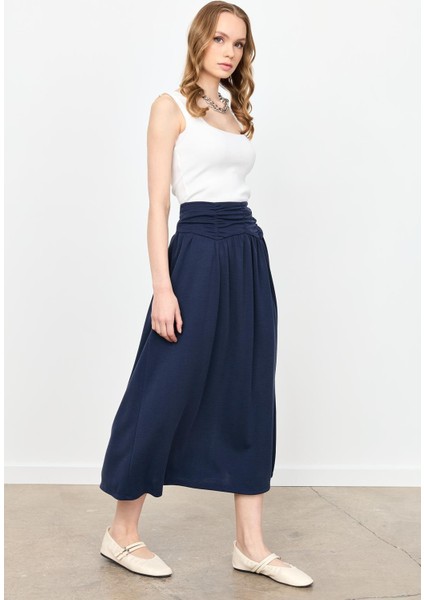 Büzgü Detay Yüksek Bel Uzun Etek-Lacı modelleri