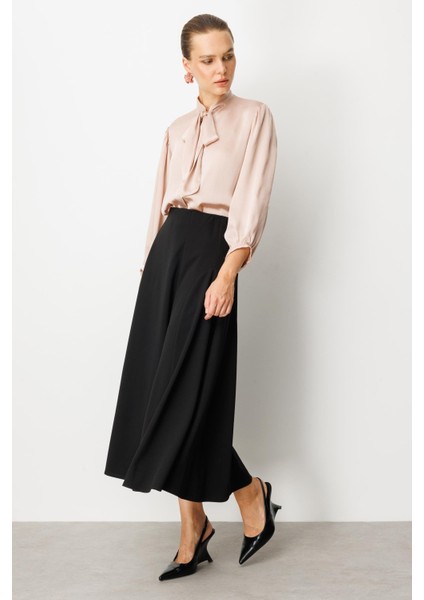 Parça Detaylı Kloş Etek-Siyah modelleri