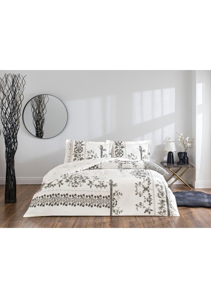 Saten Çift Kişilik Nevresim Takımı