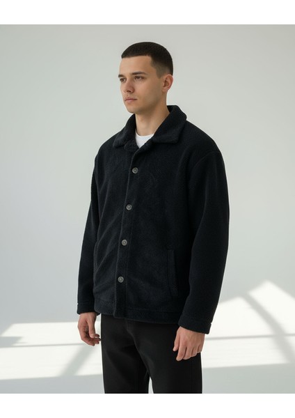 Oversize Düğmeli Peluş Hırka