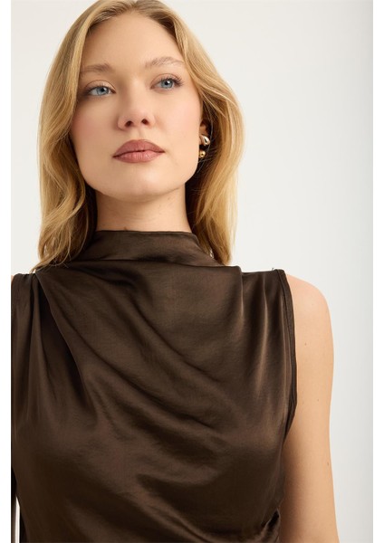 Kolsuz Sol Yanı Drapeli Bluz fırsatları