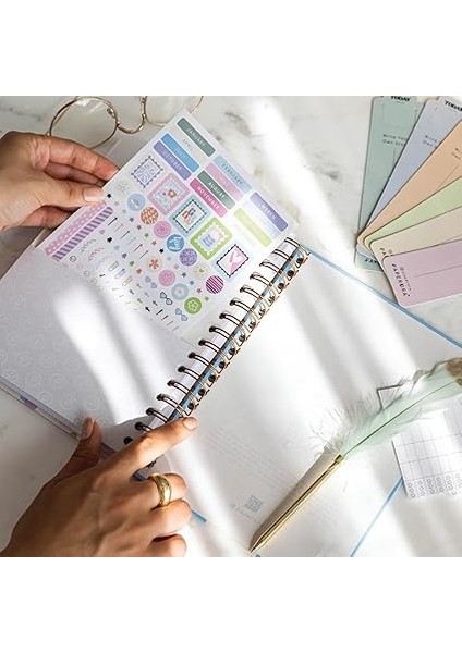 A5 Spiralli Süresiz Renkli Planlayıcı Ajanda Motivasyon Sayfalı Çok Renkli fiyatları