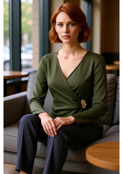 Kadın Kruvaze Toka Detaylı Dar Kalıp Dokuma Bluz Kaliteli Şık Rahat Modern Zarif Günlük fiyatları