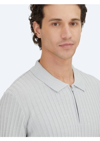 Açık Gri Polo Yaka Jakarlı Yün Karışımlı Triko Kazak modelleri